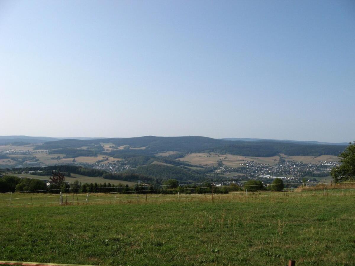 Appartement Am Balkon Des Erzgebirges à Bernsbach Extérieur photo